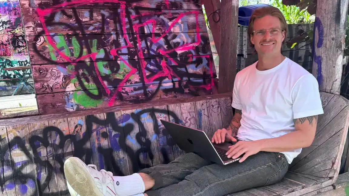 Social Media Agentur oder Freelancer: Entscheidungshilfe für Social Media Marketing